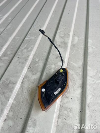 Передний правый габарит Jeep Wrangler JL Rubicon