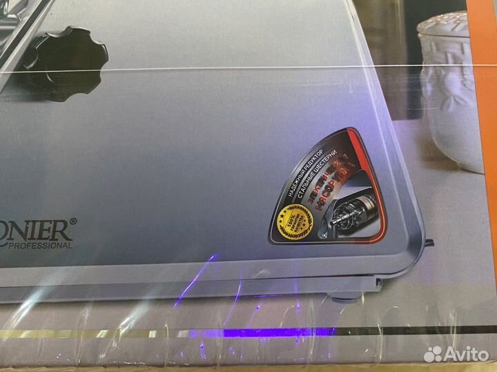 Мясорубка электрическая Cronier CR-1901