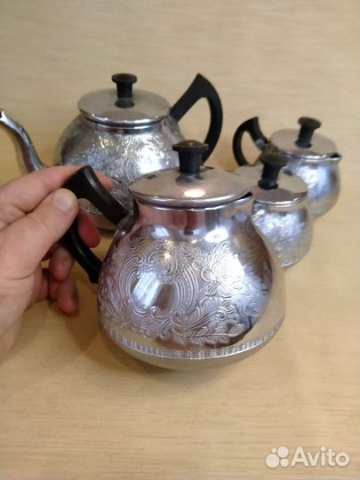 Чайно-кофейный алюминиевый сервиз