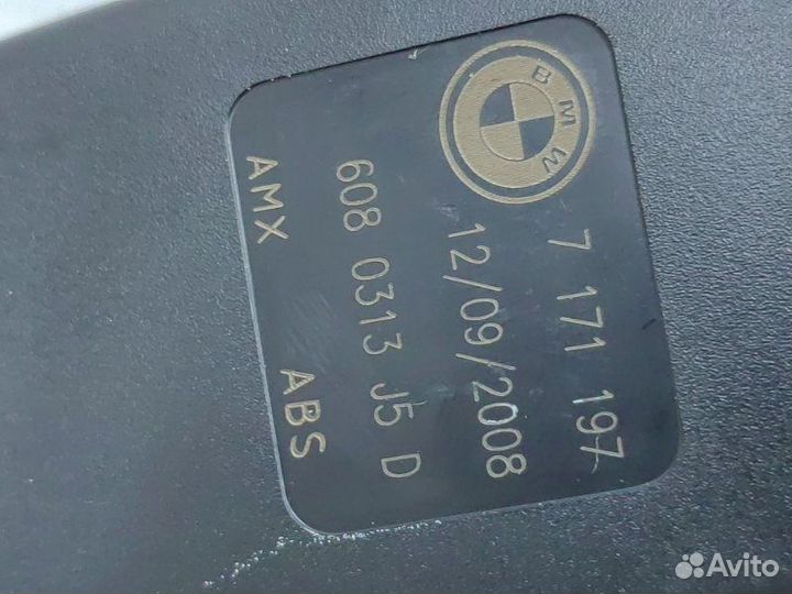 Замок ремня безопасности задний Bmw X5 E70 N62B48