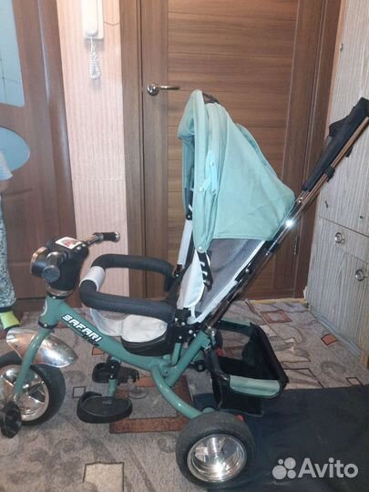 Детский велосипед с ручкой