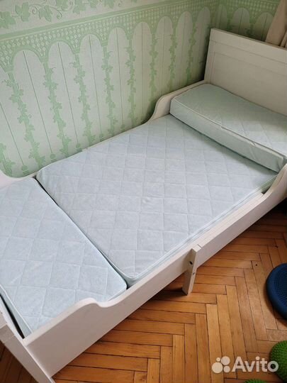 Детская кровать IKEA с матрасом