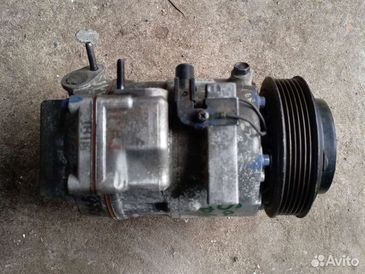 Компрессор кондиционера Hyundai Santa Fe ll 2.2л