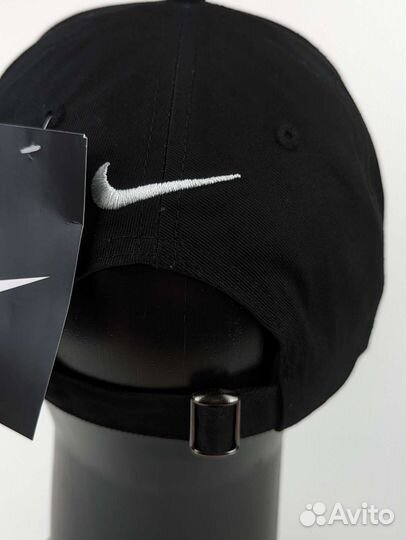 Бейсболка Nike