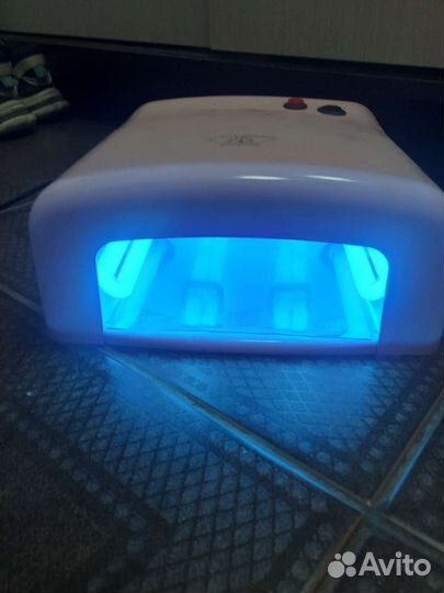Лампа для ногтей