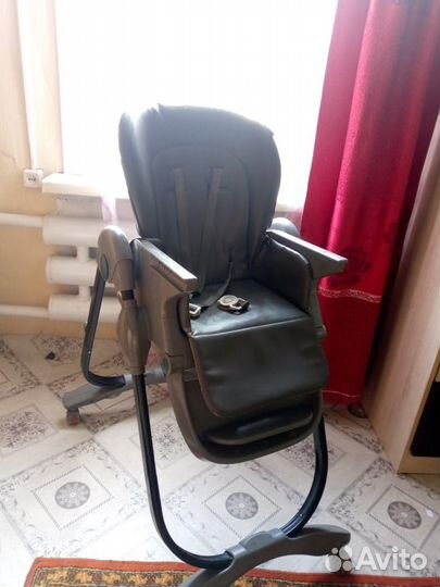 Детский стульчик для кормления