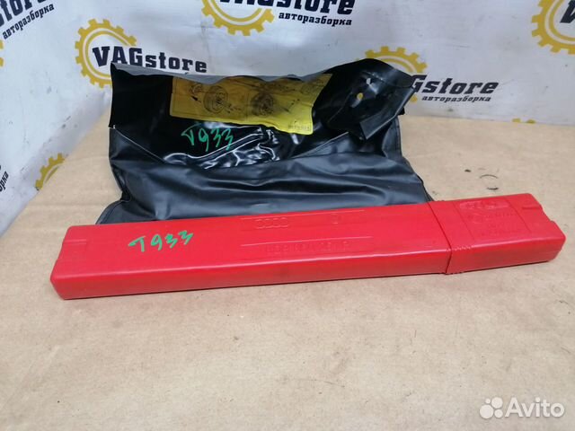 Знак аварийной остановки Volkswagen Passat B5