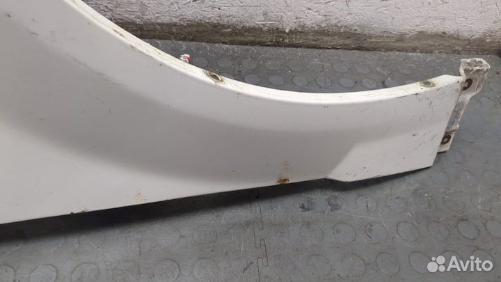 Крыло Dodge Grand Caravan, 2010