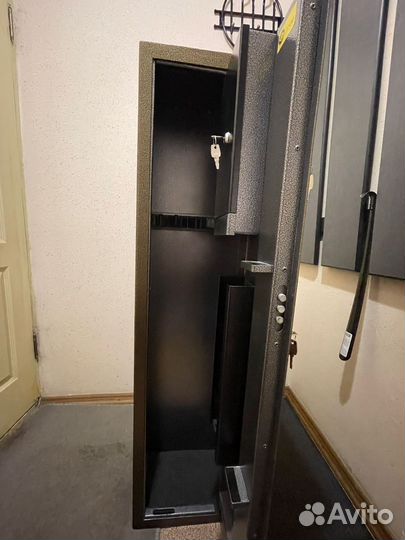 Оружейный сейф на 3 ствола бу