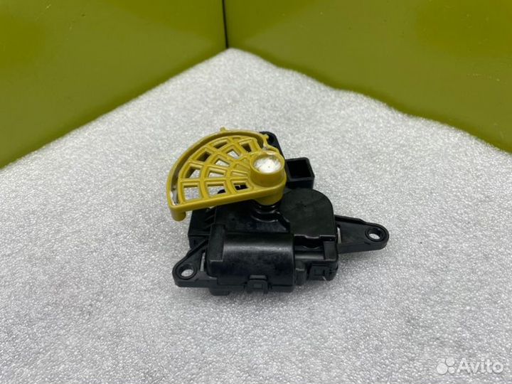 Сервопривод печки Kia Cerato 4BD G4NA 2.0 2019