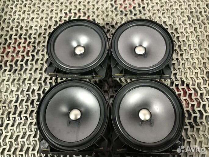 Динамик Honda Accord