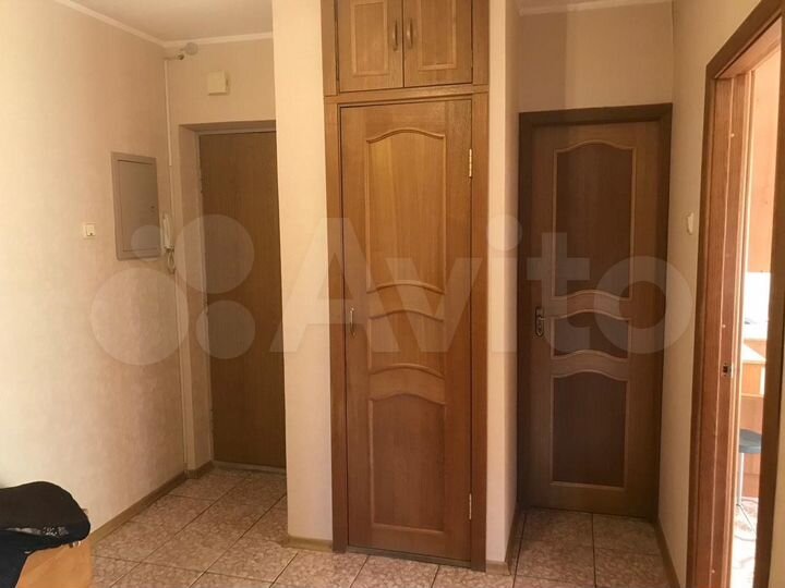 2-к. квартира, 67 м², 5/5 эт.