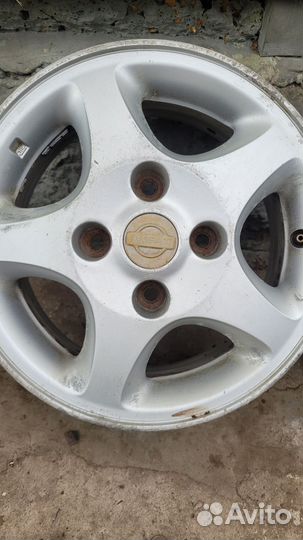 Литые диски на Nissan r 14