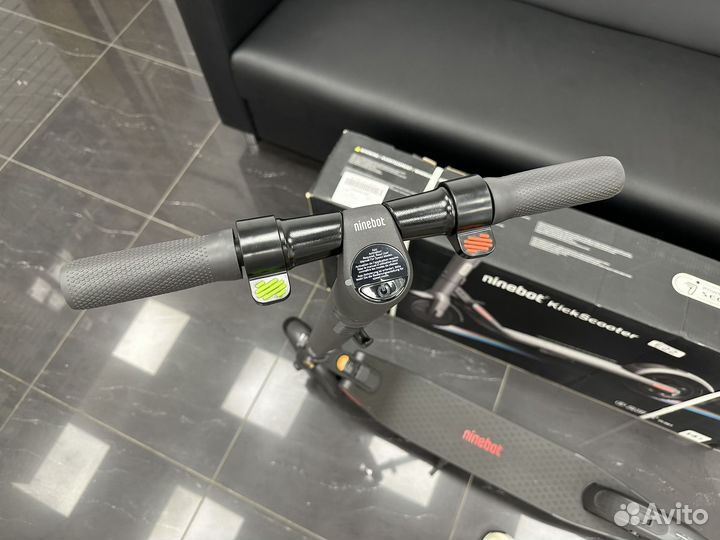 Новый электросамокат Ninebot KickScooter E22