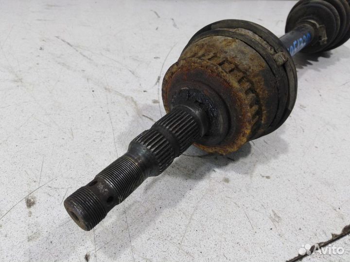 Привод передний левый