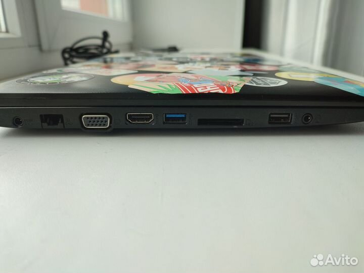 Ноутбук asus F553M