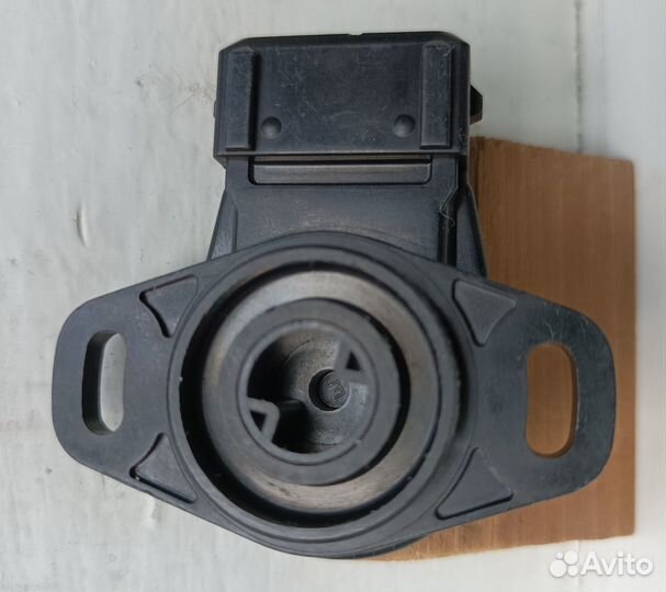 Mitsubishi потенциометр MD614734 MD614772 MD628077