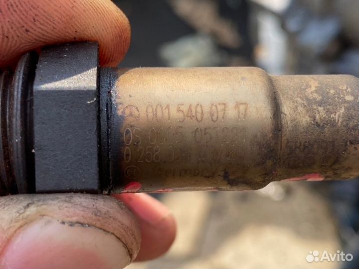 Лямбда-зонд передний Mercedes-Benz