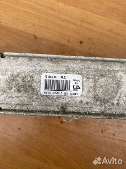 Радиатор интеркулера audu Q3 8K0145804H