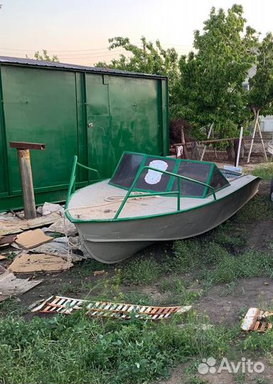 Лодка Прогресс 4