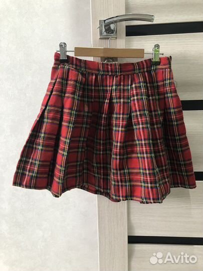 Аниме косплей на Эношиму Джунко из данганронпы