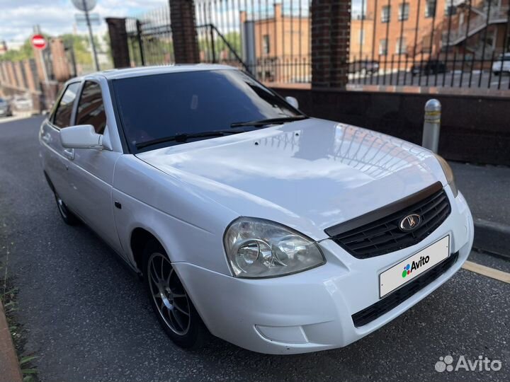LADA Priora 1.6 МТ, 2011, 235 544 км