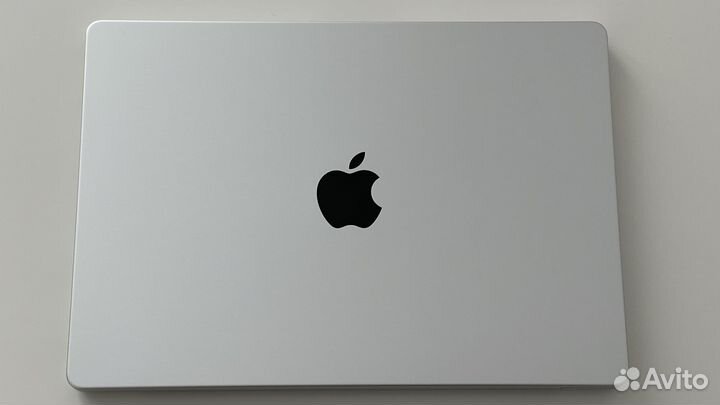 Apple MacBook Pro 14