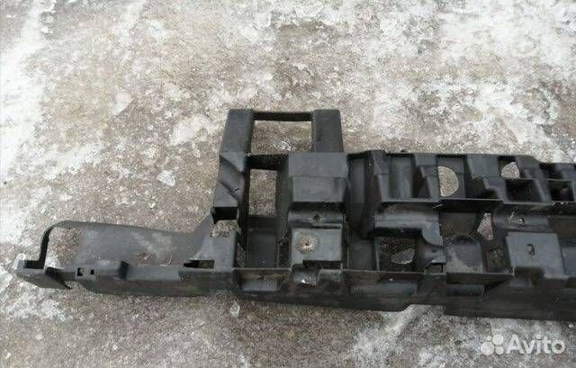 Усилитель заднего бампера Jeep Grand Cherokee WK