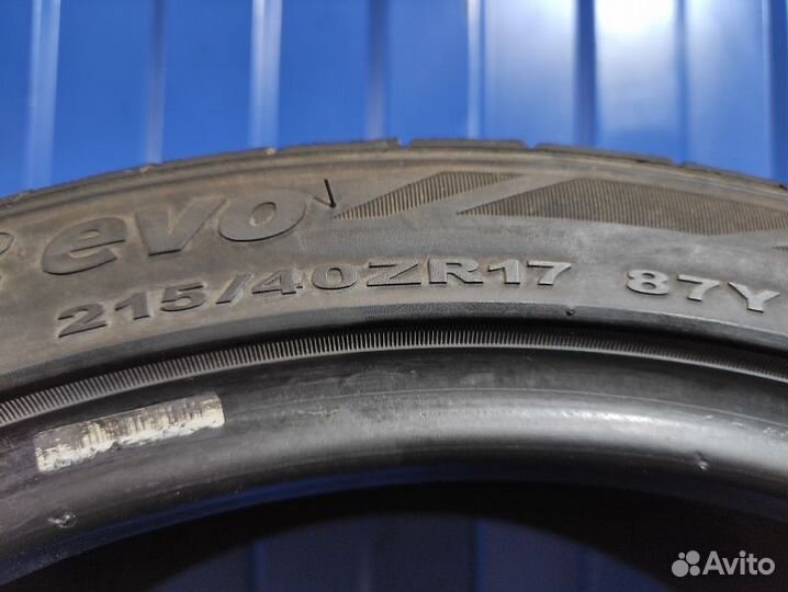 Hankook Ventus V12 Evo2 K120 215/40 R17