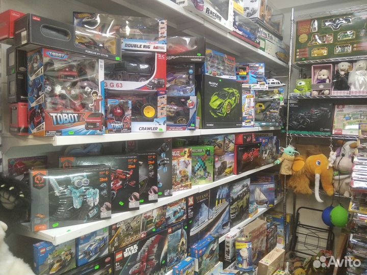 Распродажа магазина игрушек