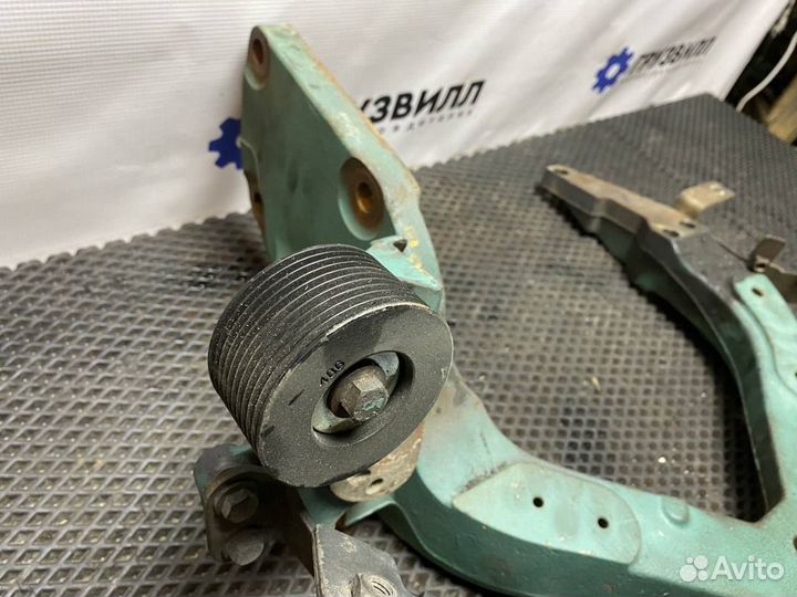 Кронштейн двигателя передний Volvo FH13 20568550