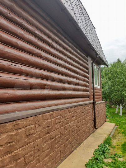 Дом 250 м² на участке 8,4 сот.