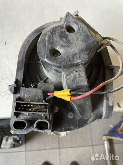 Моторчик отопителя Renault Symbol 1999-2008