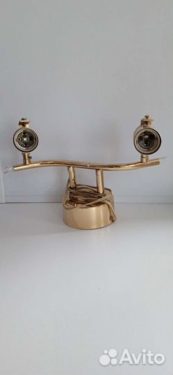 Светильник вращающийся