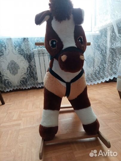 Качалка лошадь