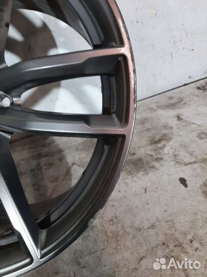 Диск литой R18 BMW 5 G30