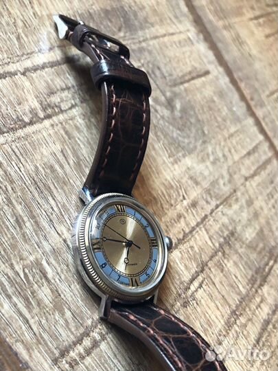 Часы Восток