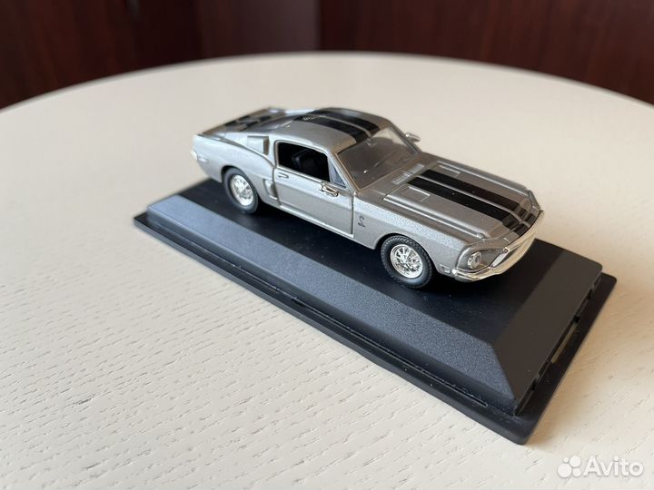 Модели автомобилей 1 43 Shelby GT 500-KR 1968