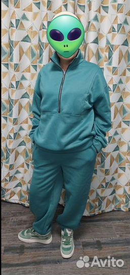 Костюм спортивный женский