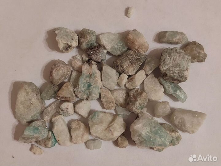 Берилл гошенит