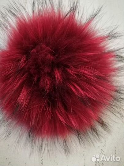 Меховые помпоны натуральные и искусственные