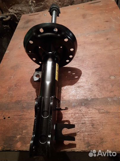 Амортизаторы на chevrolet и opel 2шт. новый и б/у