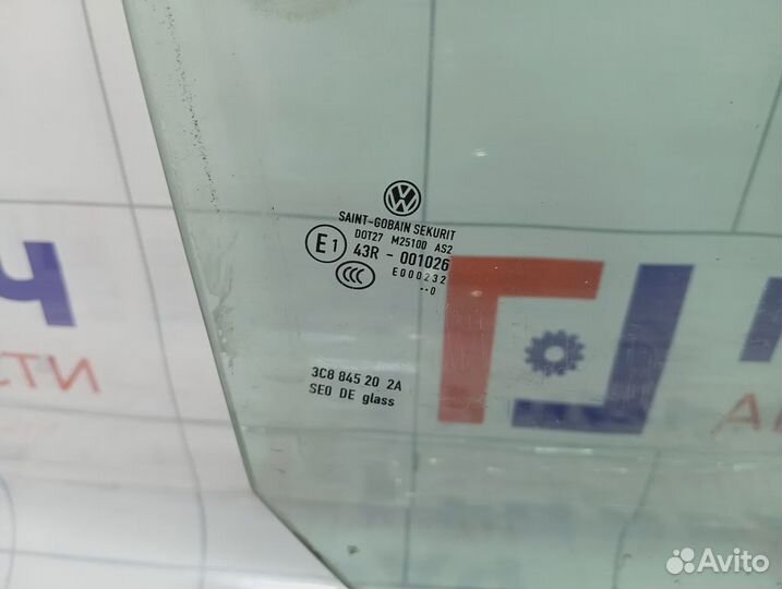Стекло двери передней правой Volkswagen Passat CC 3C8845202A