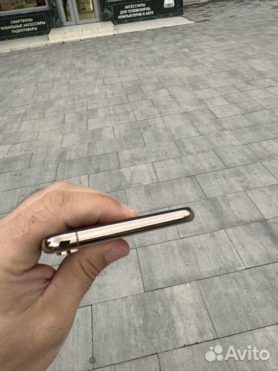 iPhone Xs Max, 64 ГБ