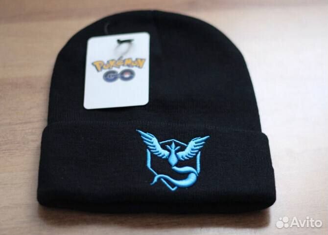 Новая шапка Mystic instinct (голубой) черная