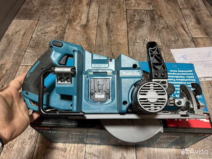Makita XGT RS001G
