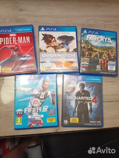 Продам ps4 pro