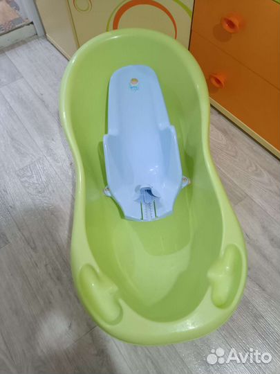 Ванночка для купания с горкой