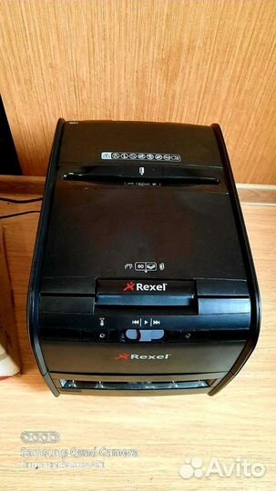 Уничтожитель бумаг rexel Auto+ 60X