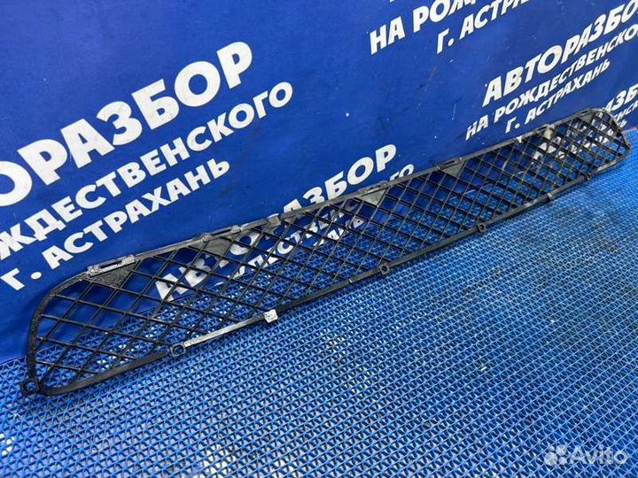 Решетка в бампер Kia Shuma 2 лифтбэк S6D 2002